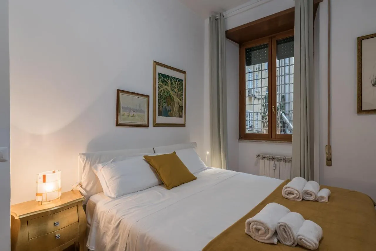 Largo Leopardi Apartment Rome Italië