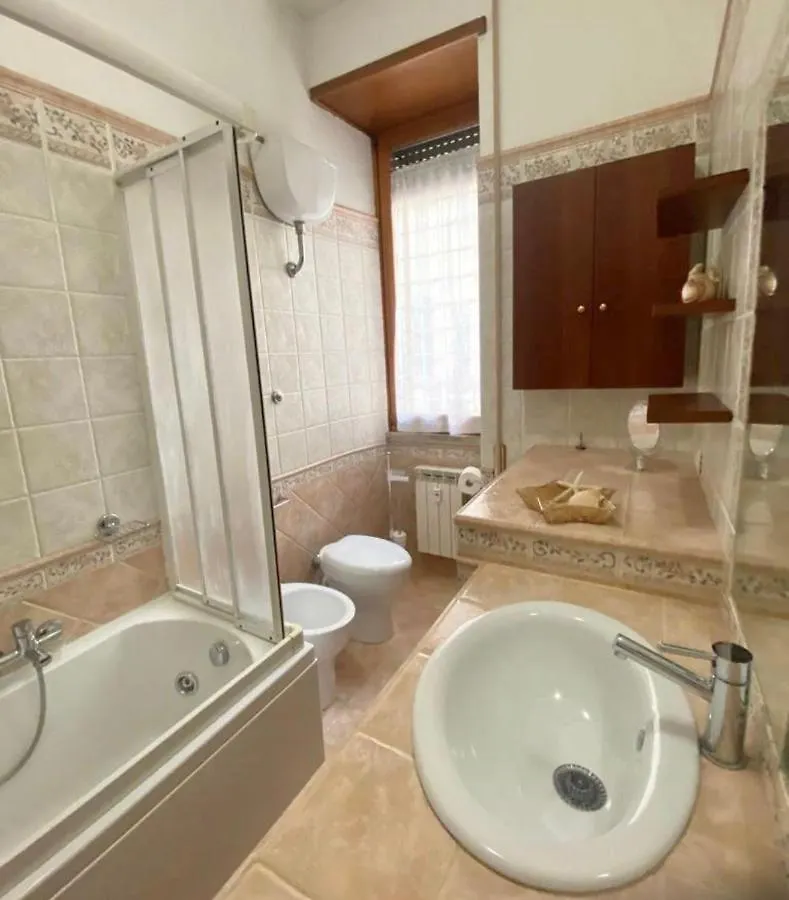 Largo Leopardi Apartment Rome 0*,